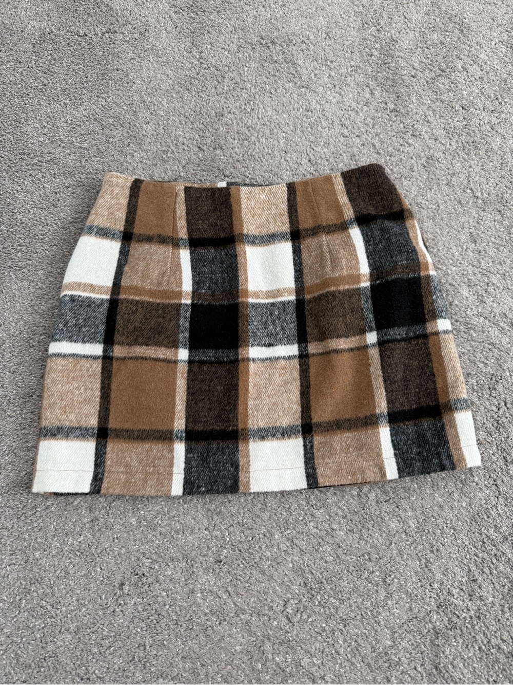 Amazon Brand Plaid Mini Skirt Size Small